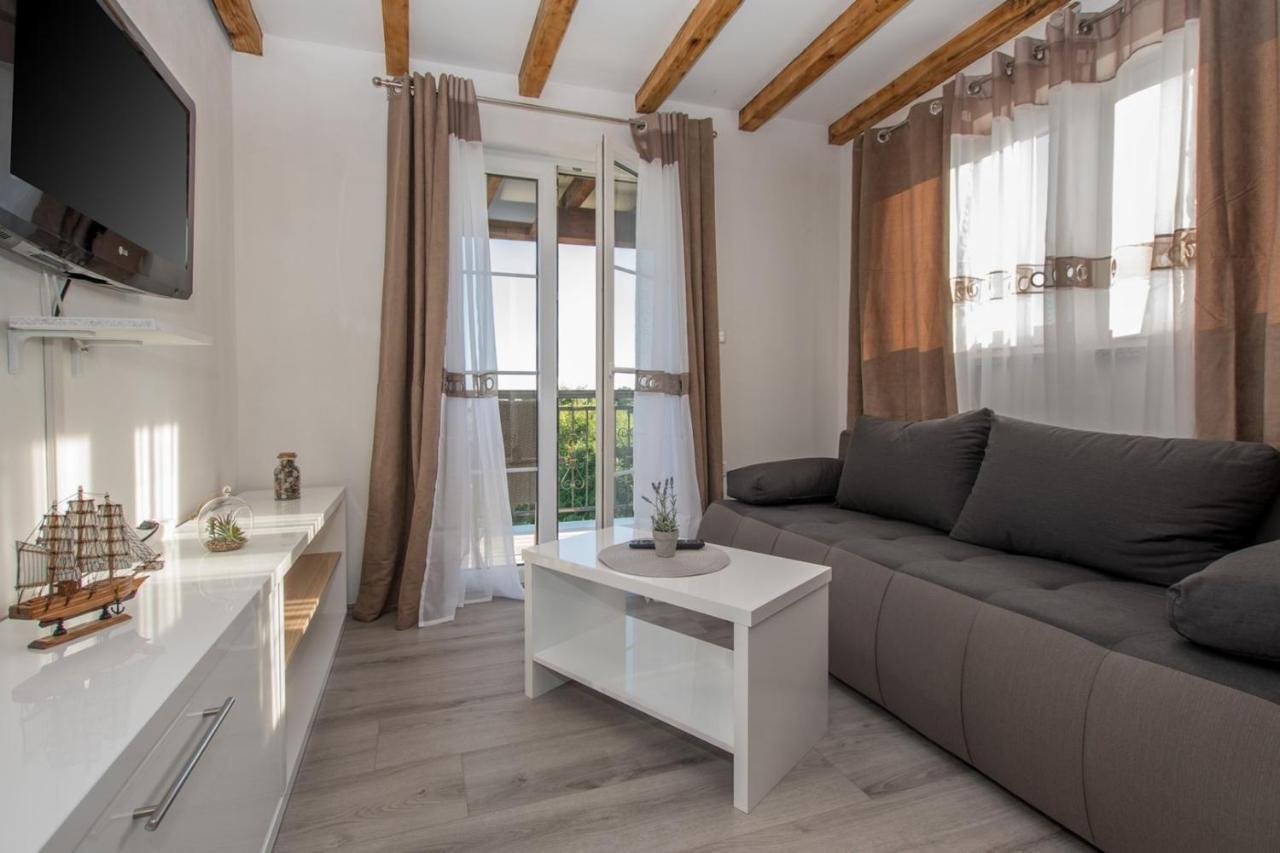 Lavanda House With Apartments Буйе Экстерьер фото