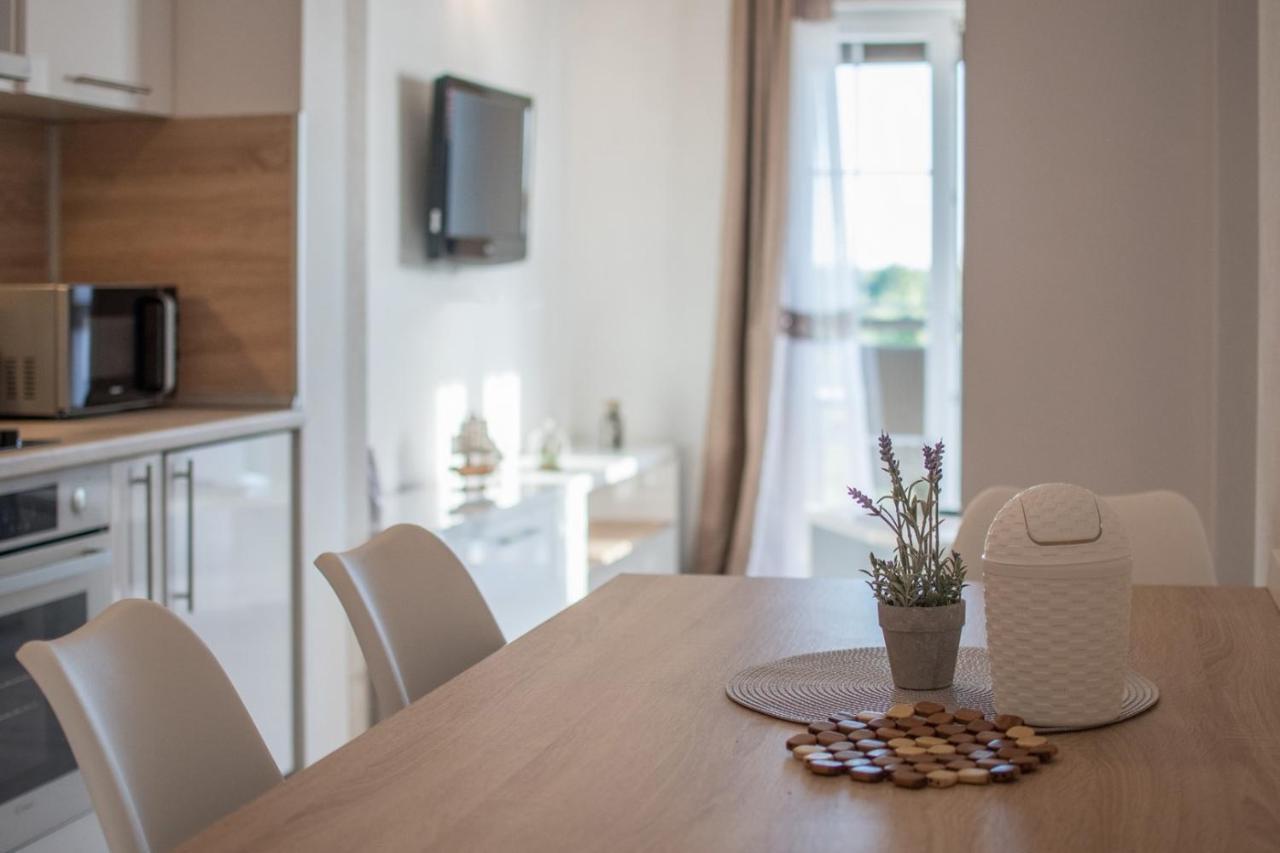 Lavanda House With Apartments Буйе Экстерьер фото